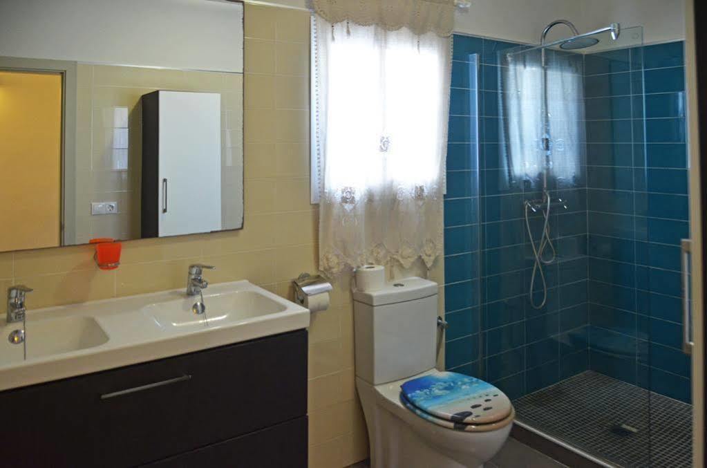 Hostal Vivienda Rural Atlantico Sur Conil De La Frontera Exterior foto